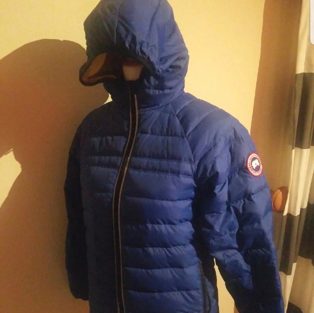 EUC Blue Canada Goose Puffer